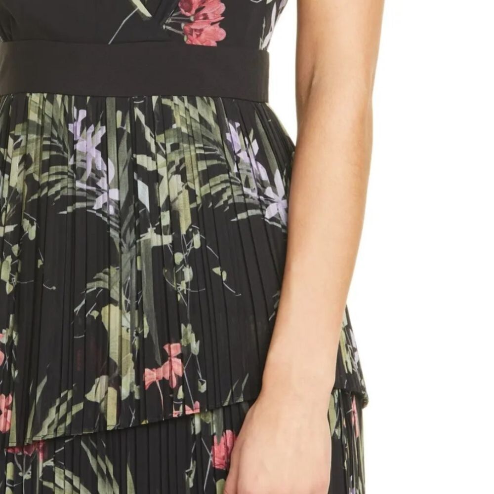 🍒NWOT🍒 TED BAKER TIERED PLEATED MIDI DRESS - Picture 8 of 13